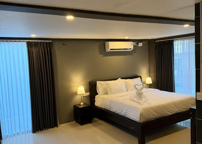 Kooters Bali Legian (Bali)